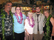 David, Stacy, Oma, Alex, and Christine Reed.